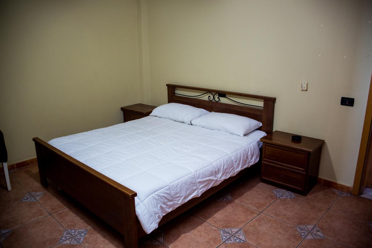 Hotel La Quercia Durrës 외부 사진